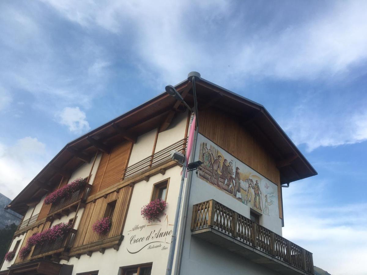 Albergo Croce D'Aune بيدافينا المظهر الخارجي الصورة