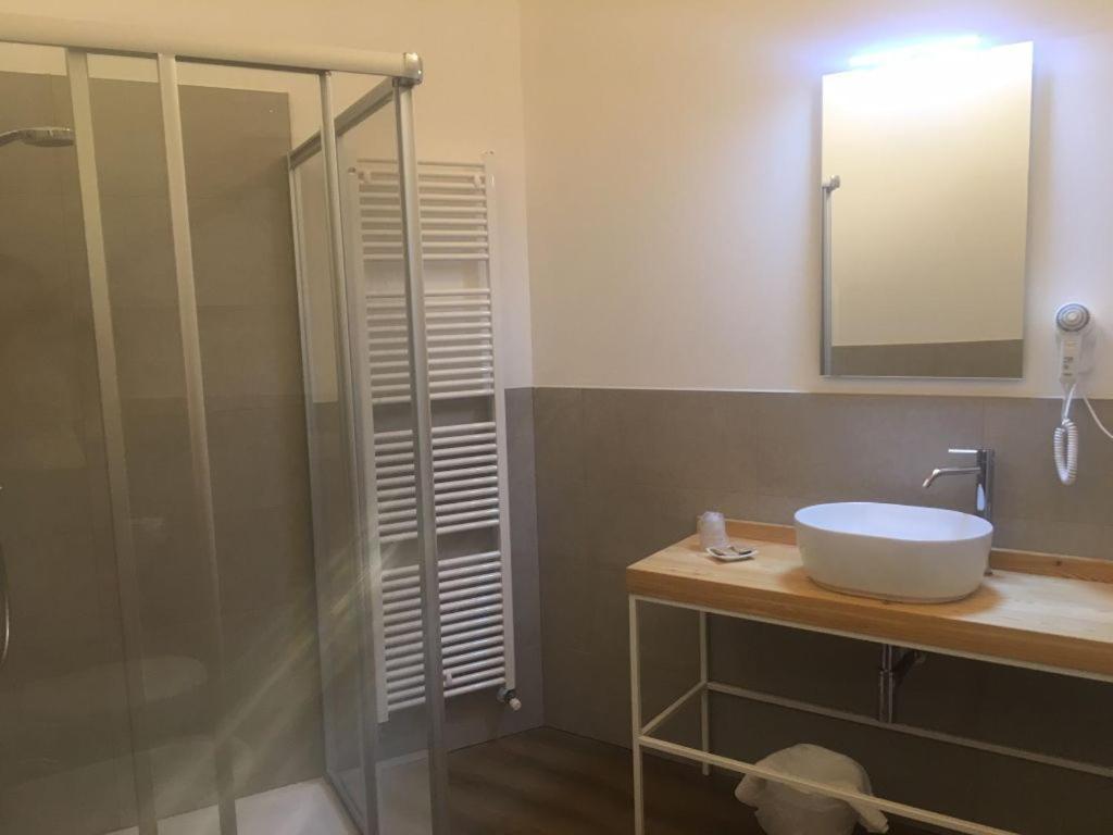 Albergo Croce D'Aune بيدافينا المظهر الخارجي الصورة